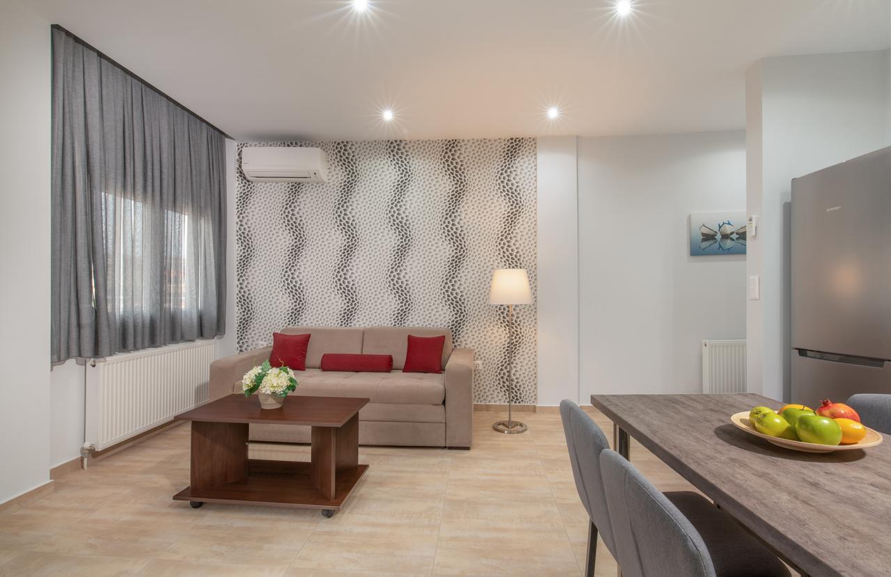 Kamis Tatil Evi Neos Marmaras